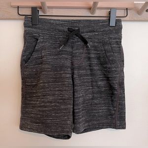 Old Navy Boys Gray Cotton Shorts Size 5T